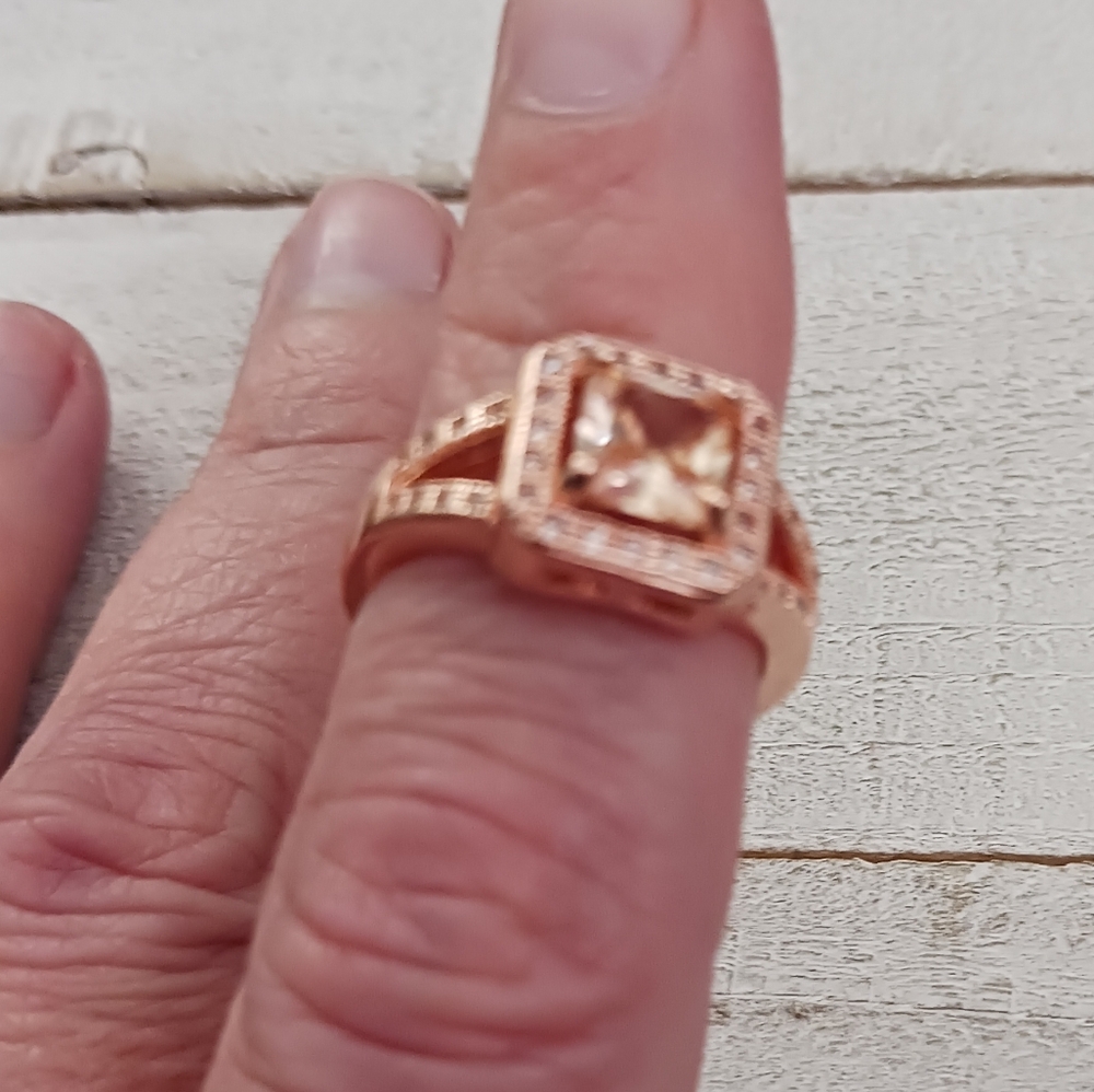 Rose Gold Ring Size 7
